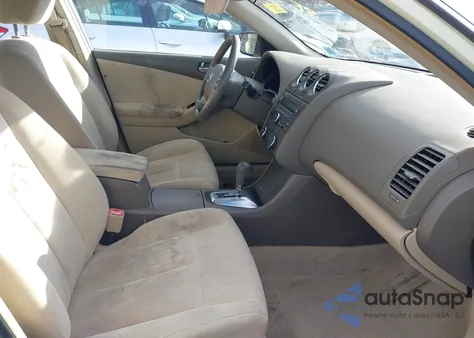 2010 Nissan Altima 2.5 S from USA, damaged, VIN 1N4AL2APXAN400015